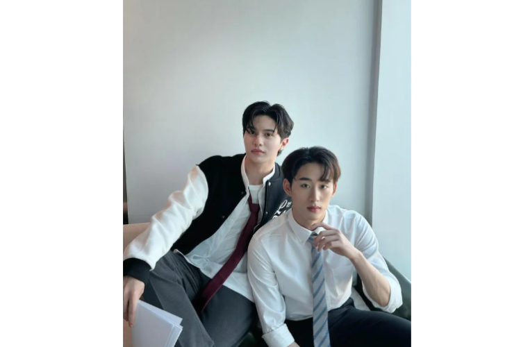Nonton Serial You Maniac (2026) Episode 1-2 Subtitle Indonesia, Dean Goda Moth Hingga Jatuh ke Perangkapnya
